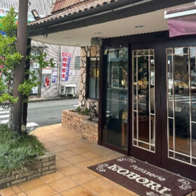 コボリ洋菓子店